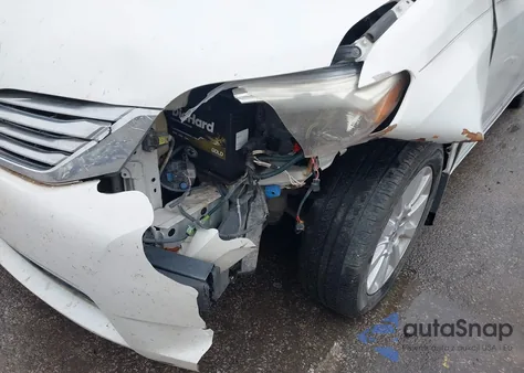 2011 Toyota Sienna Limited V6 from USA, damaged, VIN 5TDYK3DC9BS081552